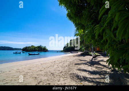 Vue panoramique sur la plage sur l'île de Coiba parc naturel national au Panama Banque D'Images