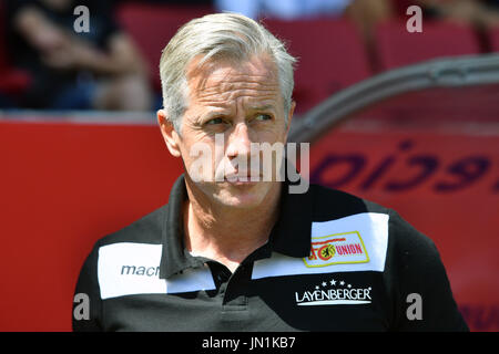 Berlin, Deutschland. 29 juillet, 2017. Jens KELLER (formateur), l'Union Einzelbild angeschnittenes Einzelmotiv Portraet,,, Portrait, Portrat. Fussball 2. Bundesliga/ FC Ingolstadt-FC Union Berlin 0-1, 1.Spieltag, Spieltag01, Liga2, Saison 2017/18 am 29.07.2017, AUDI SPORTPARK., | Verwendung weltweit Credit : dpa/Alamy Live News Banque D'Images