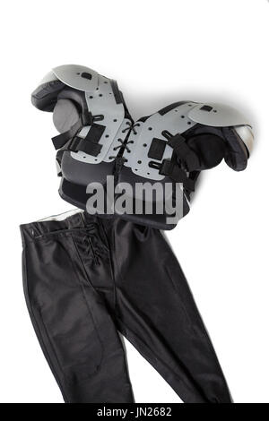 High angle view of chest protector avec pant sur fond blanc Banque D'Images