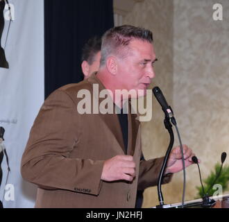 Les frères Baldwin, Sal Valentinetti et d'autres fréquentent l'Île Longue balle d'hospitalité avec : Daniel Baldwin Où : Woodbury, New York, United States Quand : 26 Juin 2017 Crédit : Rob riche/WENN.com Banque D'Images