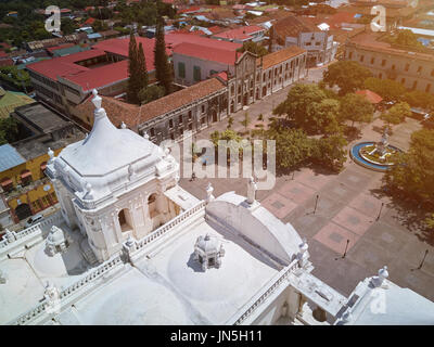 Place principale de la ville de Leon au Nicaragua vue drone. Centre historique de Leon ville Banque D'Images