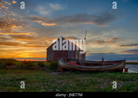 L'ancienne grange du charbon à Thornham Staithe sur la côte près de North Norfolk Hunstanton Banque D'Images