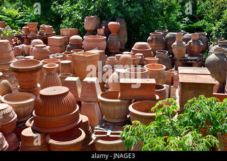 Pots en terre cuite, Naples Italie Banque D'Images