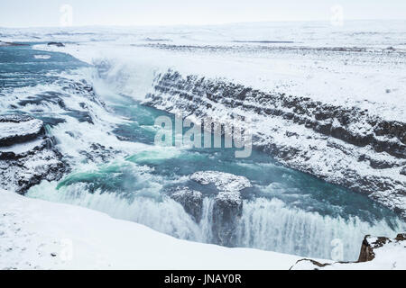 Gullfoss, la chute d'or en hiver, repère naturel d'Islande Banque D'Images