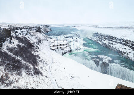 Gullfoss, la chute d'or en hiver, populaire repère naturel d'Islande Banque D'Images