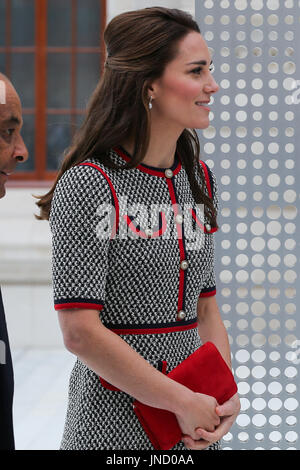 La duchesse de Cambridge visite le Victoria and Albert Museum (V&A) pour l'ouverture officielle du V&A Exhibition Road trimestre, la nouvelle entrée, cour intérieure et galerie d'exposition Exhibition Road comprend : Kate Middleton, Catherine duchesse de Cambridge où : London, Royaume-Uni Quand : 29 Juin 2017 : Crédit/WENN.com Dinendra Haria Banque D'Images