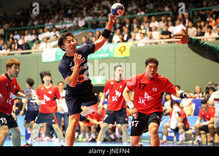 Tokyo, Japon. 29 juillet, 2017. Jin Watanabe (JPN):Handball Handball hommes match amical entre le Japon28 -28 Corée du Sud au parc Olympique Komazawa Gymnasium à Tokyo, au Japon . Tsukida Crédit : Jun/AFLO SPORT/Alamy Live News Banque D'Images