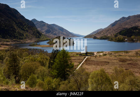 Le monument de Glenfinnan à la tête du Loch Shiel, Ecosse, Royaume-Uni Banque D'Images