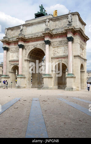Paris, Arc de triomphe du Carrousel, à la place du Carrousel, dans le Musée de Louvre, Paris, France, Banque D'Images