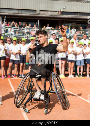 Namur, Belgique. 30 juillet, 2017. Gustavo Fernandez (ARG) a remporté sa finale contre Nicolas Peifer (FRA) lors de la 30e tournoi de tennis en fauteuil roulant belge le 30/07/2017 à Namur (TC Géronsart). © Frédéric de Laminne Banque D'Images