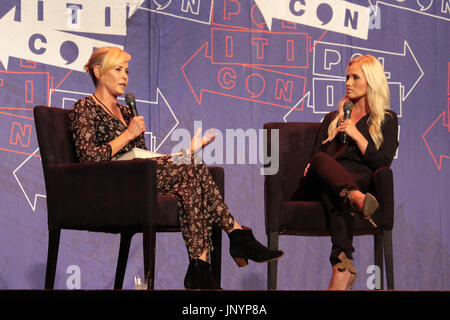 Pasadena, CA. 29thJuly, 2017. Chelsea Handler, Tomi Lahren Crédit : Todd Felderstein Felderstein Crédit : Todd/Alamy Live News Banque D'Images