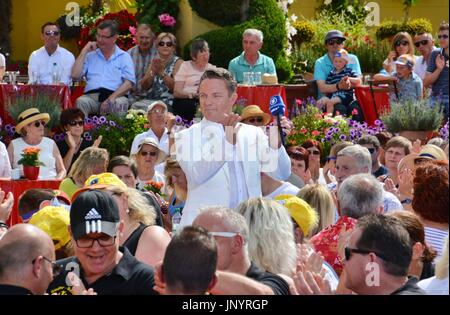 Rust, Allemagne, le 30 juillet, 2017, Das Erste ARD TV Show "immer wieder Sonntags" Avec Stefan Mross : mediensegel Crédit/Alamy Live News Banque D'Images