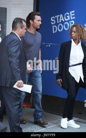 New York, NY, USA. 31 juillet, 2017. Matthew McMonaughey à Good Morning America la promotion de son nouveau film Dark Tower à New York le 31 juillet 2017. Credit : Rw/media/Alamy Punch Live News Banque D'Images