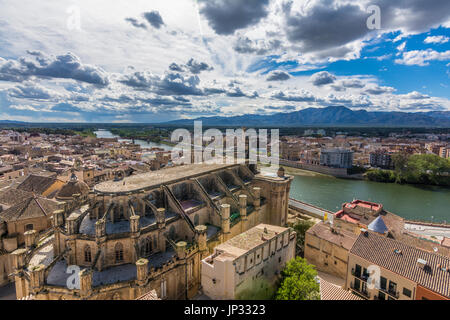 Vue sur Cathédrale de Suda château. Tortosa , La Catalogne, Espagne Banque D'Images