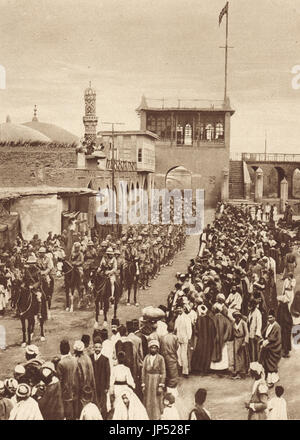 Maude général entrant dans Bagdad, 11 mars 1917 Banque D'Images