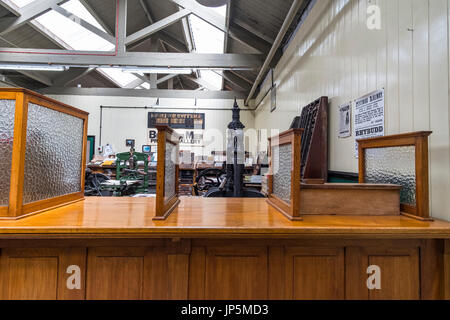 Certains équipements d'impression ancienne impressionnant sur l'affichage au Musée industriel à Bradford, West Yorkshire Banque D'Images