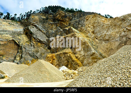 Les carrières de calcaire dans une carrière, STEGAG Steinbruch AG, Bolken, canton de Soleure, Suisse Banque D'Images