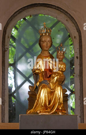 Dans Marienstatue der Krypta im Hildesheimer Dom, Hohe Domkirche St. Mariä Himmelfahrt, Hildesheim, Basse-Saxe, Allemagne Allemagne | Statue de Marie, l'hol Banque D'Images