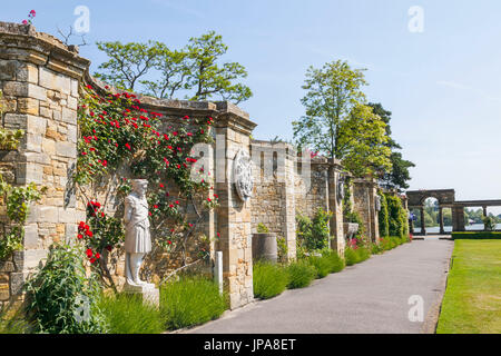 L'Angleterre, Kent, Hever, le château de Hever, Le jardin Italien Banque D'Images