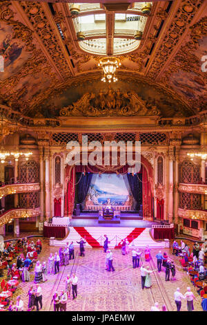 L'Angleterre, dans le Lancashire, Blackpool, Blackpool Tower Ballroom Banque D'Images