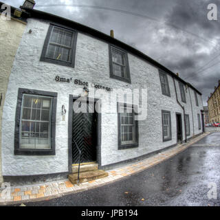 Cottage shot sma tisserands accueil historique paisley vue perspective de porte avant Banque D'Images