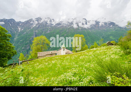 Refuge alpin, Sant'Anna (vallée de l'Orco, Parc National du Gran Paradiso, Piémont, Italie) Banque D'Images