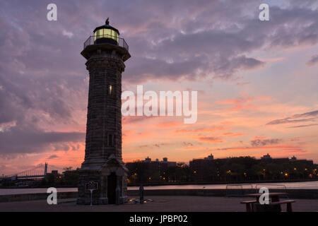 Nord,Roosevelt Island, Skyline, New York, États-Unis d'Amérique Banque D'Images