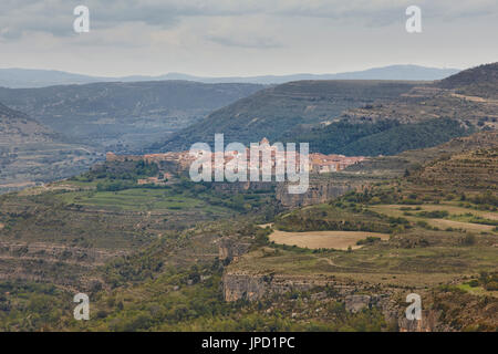 Mobilier rustique pittoresque village de Teruel, Espagne. Cantavieja. Destination touristique Banque D'Images
