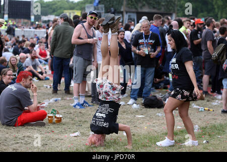 Gogol Bordello effectuer à cest comprend : Atmosphère Où : London, Royaume-Uni Quand : 01 Oct 2017 Source : WENN.com Banque D'Images