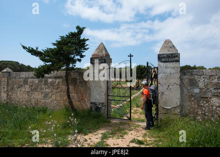 L'île de Pianosa, Parc National de l'Archipel Toscan, Toscane, Italie, l'ancien cimetière Banque D'Images