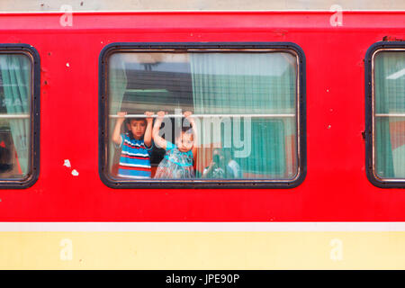 L'Afrique du Nord,Maroc,Fes,quartier Médina de Fes. Railroad Station Banque D'Images