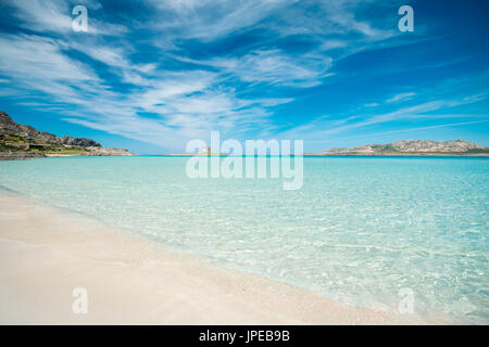 Plage de La Pelosa, Stintino, province de Sassari, Sardaigne, Italie, Europe. Banque D'Images