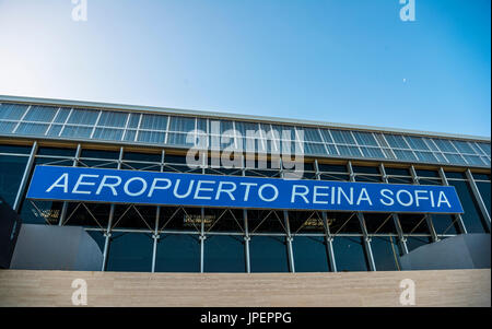 L'aéroport Reina Sofia, le lettrage à l'entrée, l'Aéroport de Tenerife sud Reina Sofia, Tenerife, Canaries, Espagne Banque D'Images