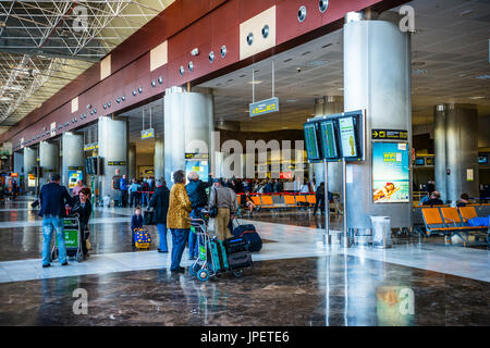 Zone de départ, l'Aéroport de Tenerife sud Reina Sofia, Tenerife, Canaries, Espagne Banque D'Images