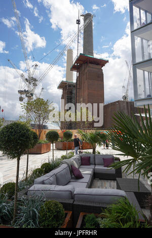 Londres, Royaume-Uni. 1er août 2017. Vues de Battersea Power Station à Londres après sa rénovation. Date de la photo : le Mardi, Août 1, 2017. Crédit photo doit se lire : Roger Garfield/Alamy Live News Banque D'Images