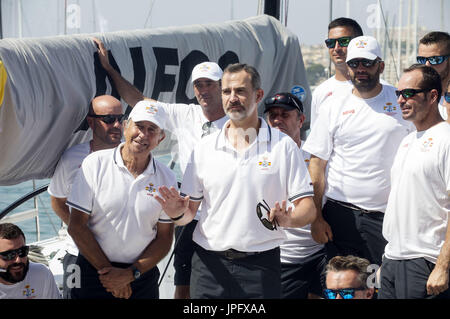 Palma de Mallorca, Espagne. 31 juillet, 2017. Le roi Felipe VI d'Espagne à bord d'Aifos au cours de la 36e Copa del Rey Mapfre Sailing Cup le 31 juillet 2017 à Palma de Majorque, Espagne. | Verwendung weltweit Credit : dpa/Alamy Live News Banque D'Images