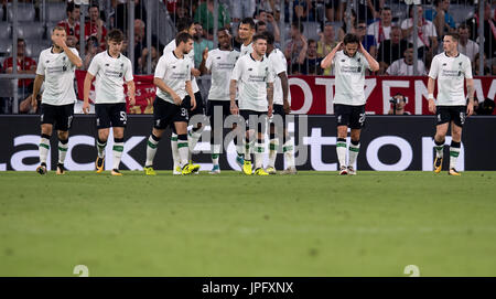Munich, Allemagne. 06Th Aug 2017. Les joueurs de Liverpool célébrer le 0:3 au cours de l'Audi Cup demi-finale opposant le FC Bayern Munich vs FC Liverpool à l'Allianz Arena de Munich, Allemagne, 01 août 2017. Photo : Sven Hoppe/dpa/Alamy Live News Banque D'Images