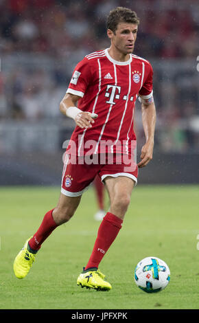 Munich, Allemagne. 06Th Aug 2017. Le Bayern de Munich, Thomas Muller en action au cours de l'Audi Cup demi-finale opposant le FC Bayern Munich vs FC Liverpool à l'Allianz Arena de Munich, Allemagne, 01 août 2017. Photo : Sven Hoppe/dpa/Alamy Live News Banque D'Images