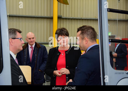 Moy, UK. 09Th Aug 2017. Chef du Parti DUP Arlene Foster lors du lancement de la première Air Ambulance Service d'Irlande du Nord. Lisburn, Irlande du Nord, Royaume-Uni. 09Th Aug 2017. Credit : Mark Winter/Alamy Live News Banque D'Images