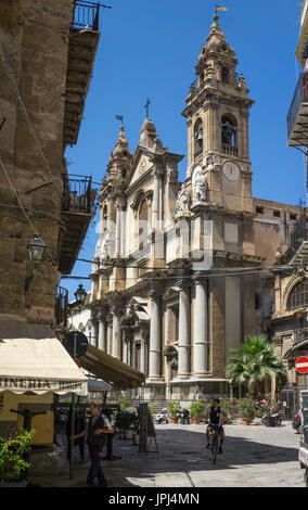 Église San Ignace dans la Piazza Olivella, centre de Palerme. Sicile, Italie. Banque D'Images