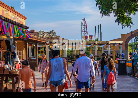 Le parc à thème portaventura est un resort dans le sud catalogne attire des visiteurs de 4m/an ce qui en fait le parc le plus visité en espagne Banque D'Images