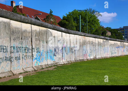 Les articles conservés du mur de Berlin au Mémorial du Mur de Berlin sur la Bernauer Strasse, Berlin, Allemagne Banque D'Images