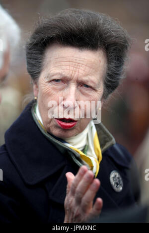 La princesse royale pendant la répétition pour la Royal Military Tattoo d'Edimbourg à Redford Barracks, Édimbourg. Banque D'Images