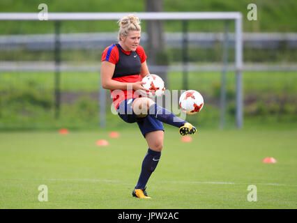 England's Millie clair durant une session de formation au Centre sportif Sports 70, Utrecht. Banque D'Images