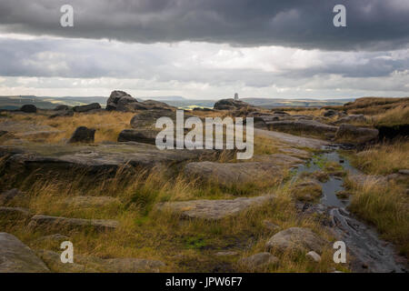 Blackstone Edge est un escarpement de pierre meulière à 1 549 pieds au-dessus du niveau de la mer, dans la Pennine hills. Banque D'Images