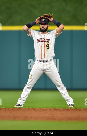 1 août 2017 : le voltigeur des Houston Astros Marwin Gonzalez (9) pendant un match entre les Astros de Houston et les Rays de Tampa Bay au Minute Maid Park de Houston, TX. Chris Brown/CSM Banque D'Images