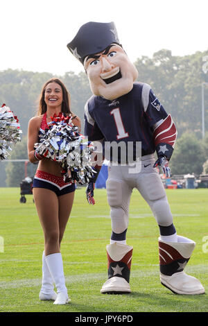 New England Patriots mascot Pat Patriot steps out of kiddie pool wearing  rubber waders and a fishing vest during the primiere of a new Bass Pro  Shops store being constructed on the