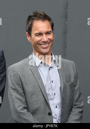 Universal City, CA. 09Th Aug 2017. Eric McCormack, à "Will & Grace" Début de la production de l'événement de lancement et Cérémonie à Universal City Plaza en Californie le 02 août, 2017. Credit : Fs/media/Alamy Punch Live News Banque D'Images