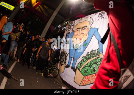 Sao Paulo, Brésil. 2 Août, 2017. Protestation contre le président du Brésil, Michel Temer sur l'Avenida Paulista. Députés aujourd'hui décider d'accepter la dénonciation faite contre Temer par le Bureau du Procureur général. Credit : Rogerio Cavalheiro/Alamy Live News Banque D'Images
