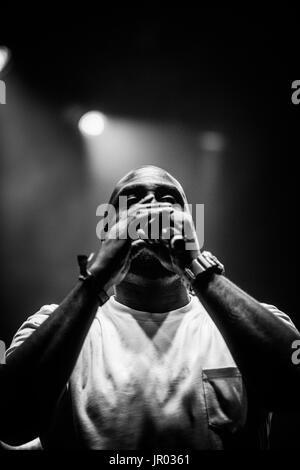 De La Soul à la scène d'un festival de musique en Colombie-Britannique Canada en noir et blanc. Banque D'Images